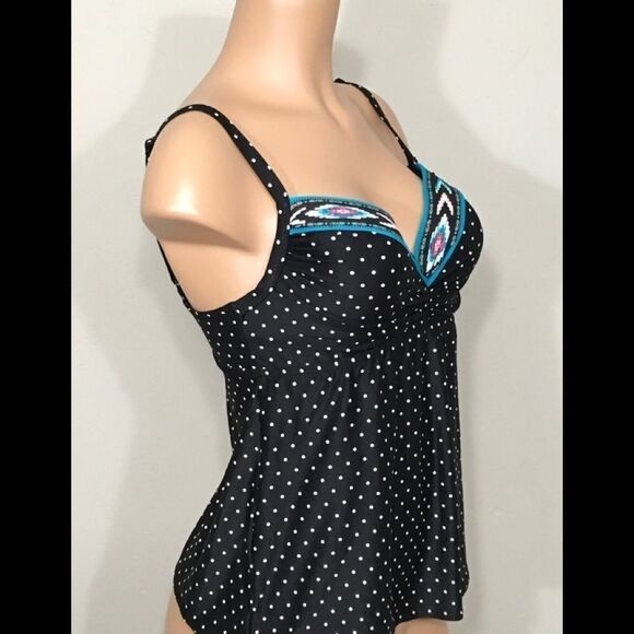 Coco Reef bra sized underwire tankini. 32-34/C - Picture 3 of 7